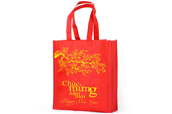 Túi vải không dệt đựng quà Tết – “Vải không dệt Kinh Bắc”